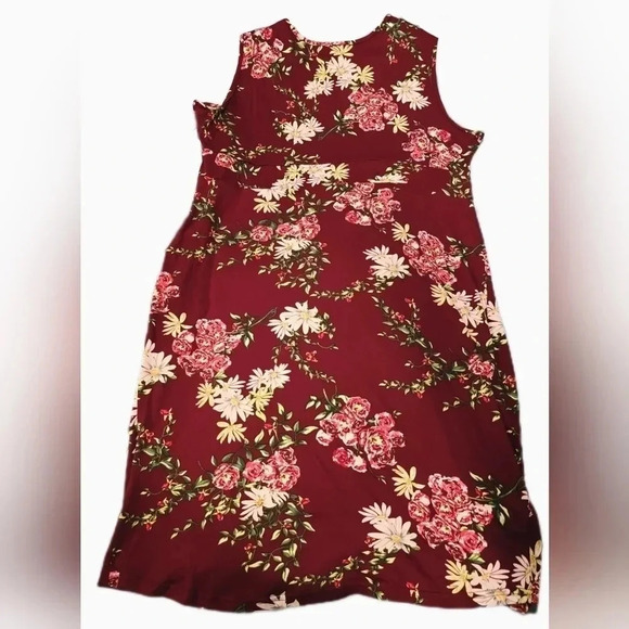 Amazon, XXL, Burgundy Sleeveless Floral Wrap Dress - Picture 5 of 7